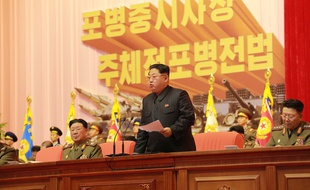 Le président nord-coréen Kim Jong-Un à Pyongyang début décembre 2015.
