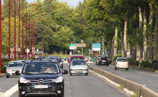 Le grand boulevard, appelé aussi «mini-tunnels», à Marcq-en-Barœul.
