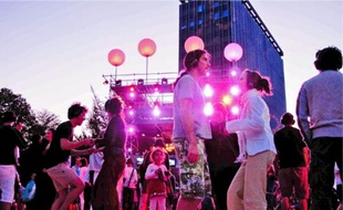 8 000 casques avaient été réservés par la municipalité pour cette soirée musicale.