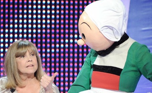 Chantal Goya et sa cousine, Bécassine réunies sur le plateau de «Panique dans l'oreillette» le 18 novembre 2009.