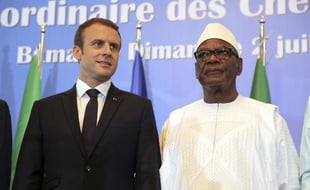 Emmanuel Macron aux côtés du président malien, Ibrahim Boubacar Keita