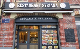 Le 26 novembre 2019, le restaurant Syriana a été ouvert à Lille par deux cousins réfugiés d'Alep.
