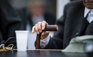 Le nonagénaire est accusé de complicité dans les meurtres commis dans le camp de concentration de Stutthof pendant la Seconde guerre mondiale.