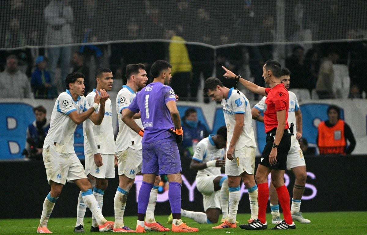 OM-Atalanta : C'était quoi cet arbitrage sur le but des Italiens qui a mis à terre les Marseillais ?