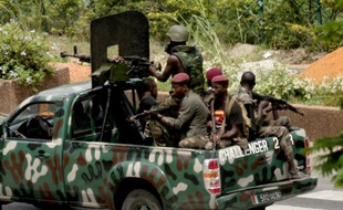 Des forces fidèles à Laurent Gbagbo, le 5 avril 2011.