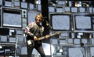 Matthew Bellamy en concert avec Muse au Coachella Music and Arts Festival, le 12 avril 2014, en Californie.