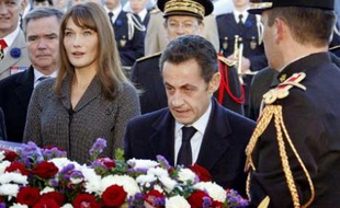 Carla Bruni-Sarkozy et Nicolas Sarkozy aux commémorations du 11-novembre à Paris.
