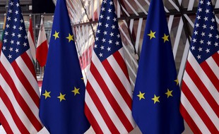 Des drapeaux des Etats-Unis et de l'Union européenne, ici à Bruxelles. (illustration)