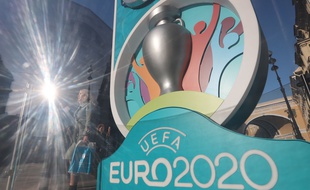 L'Euro 2020 attendra... 2021