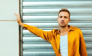 Le chanteur Thibaut Pez.