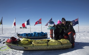 Jérémie et Stéphanie Gicquel ont traversé l'Antarctique à sli et sans assistance pendant 74 jours.