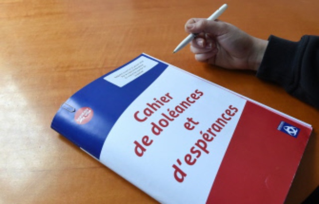 'GILETS JAUNES' Infos et commentaires, 17 janvier-15 mars 2019 640x410_cahier-doleances-esperance-peut-remplir-mairies-quartier-bordeaux