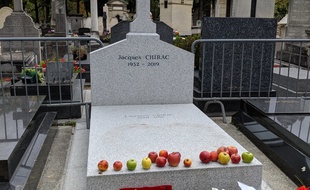 La tombe de Jacques Chirac