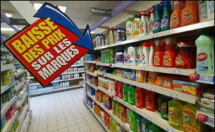 Les prix à la consommation en France ont diminué de 0,1% en janvier par rapport à décembre, et la hausse des prix en glissement sur un an s'est établie à 2,0%, a indiqué mardi l'Insee.