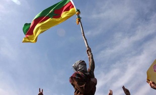 Au moins 7 soldats turcs ont été tués et 15 autres blessés tôt mardi dans l'attaque de leur poste situé dans l'extrême sud-est de la Turquie par des rebelles du Parti des travailleurs du Kurdistan (PKK, interdit), selon des sources de sécurité locale.