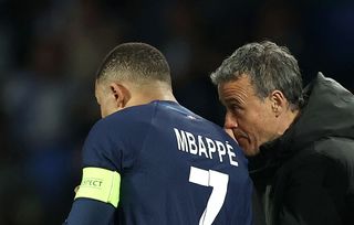 Mbappé sur le banc contre l’OM ? « Tout est possible dans la vie », lâche E…