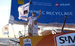 Jean-Pierre Dick et Yann Eliès ont remporté la Transat Jacques Vabre.