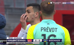 Jérôme Prior garde les stigmates de la morsure sur sa joue gauche.
