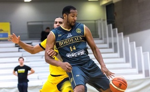 Ludovic Vaty et les JSA réalisent un début de saison parfait avec trois victoires en trois matchs.