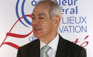 Jean-Marie Delarue, contrôleur général des lieux de privation de liberté, pendant une conférence de presse à Paris en octobre 2012.