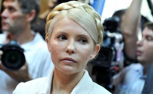 La Cour de cassation ukrainienne a rejeté mercredi le pourvoi de l'ex-Première ministre Ioulia Timochenko, confirmant ainsi sa condamnation à sept ans de prison pour abus de pouvoir.