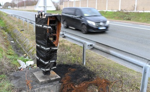 Un radar endommagé sur la D30, dans les Yvelines.