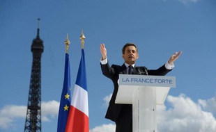 Nicolas Sarkozy s'est engagé vendredi à soumettre au Parlement, s'il est réélu, un projet de loi sur le harcèlement sexuel, après la décision du Conseil constitutionnel d'abroger immédiatement la loi actuelle
