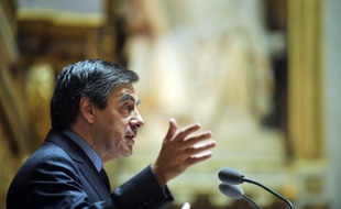 Le Premier ministre François Fillon "défendra la position du gouvernement" jeudi au Sénat lors du débat sur la proposition de loi de la majorité de gauche visant à accorder aux étrangers le droit de vote aux élections municipales, a annoncé lundi Matignon.