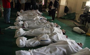 Au moins 173 personnes ont été tuées dans toute l’Égypte depuis vendredi dans les heurts entre manifestants partisans du président islamiste déchu Mohamed Morsi et les forces de l'ordre qui avaient reçu l'autorisation d'ouvrir le feu, a annoncé samedi le gouvernement.