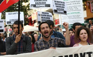 Manifestation à l'occasion du 3e anniversaire du début de la fronde visant Recep Tayyip Erdogan, le 31 mai 2016 à Ankara