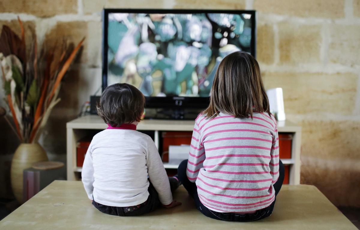 Les enfants français passent trois heures par jour sur les écrans