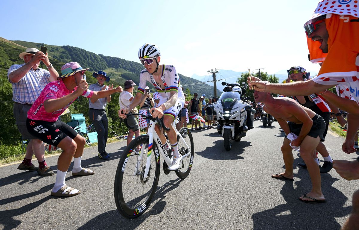Tour de France 2025 : Dans les pas de Bjarne Riis dans Hautacam, Tadej Pogacar continue d'alimenter la suspicion