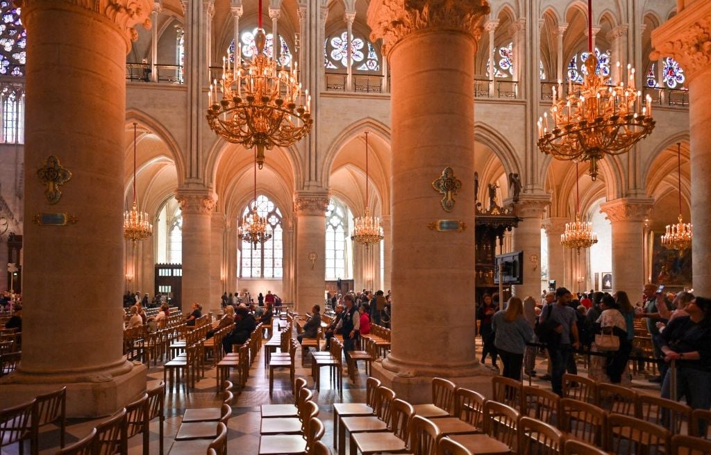 Paris : Un message alertant sur un risque d'attentat ce week-end retrouvé dans la cathédrale Notre-Dame