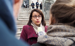 La députée écologiste Cécile Duflot, mercredi, devant le palais de justice de Nice