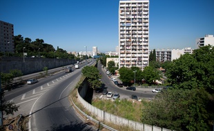 En raison des travaux de la rocade L2, l’école de la Busserine a été déménagée lundi quelques mètres plus loin.