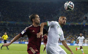 Islam Slimani, auteur du but de la qualification pour l'Algérie contre la Russie, le 26 juin 2014.