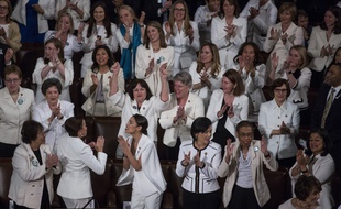 Des élues démocrates vêtues de blanc au Congrès pour le discours sur l'état de l'Union, le 5 février 2019.