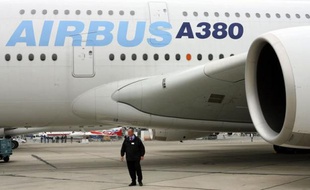 L'avionneur européen Airbus a annoncé mardi avoir engrangé 1.378 commandes nettes à fin novembre, confirmant ainsi que 2011 serait une année record même si son super Jumbo A380 semble être boudé par les compagnies cette année avec 10 commandes annulées sur 19.