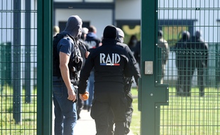 Deux surveillants ont été pris en otage à Condé-sur-Sarthe