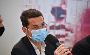 Le maire LR de Cannes David Lisnard
