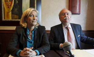 Marine Le Pen, présidente du Front national, avec Wallerand de Saint-Just, le 26 juin 2013 à Paris.