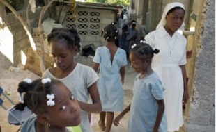 A l'orphelinat de la Croix Glorieuse, la semaine dernière à Port-au-Prince.