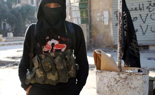 Les jihadistes britanniques de retour au pays en provenance de Syrie seront interceptés à la frontière et risquent d'être inculpés d'office, a averti samedi un haut responsable de la police exprimant sa "vive préoccupation" sur le sujet.