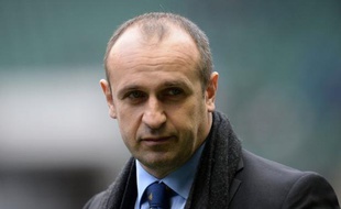 Le manager du XV de France Philippe Saint-André a convoqué mardi huit joueurs ne comptant encore aucune sélection dans un groupe de 35 en vue de la tournée en Nouvelle-Zélande, en juin.