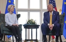 Un accord sur les droits de douane à 15 % conclu entre les Etats-Unis et l’…