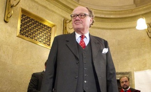L'aristocrate et lobbyiste autrichien Alfons Mensdorff-Pouilly est jugé à partir de mercredi par le tribunal de Vienne, où il devra répondre du chef d'accusation de blanchiment d'argent dans le cadre d'une affaire liée au groupe de défense britannique BAE Systems.