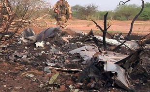 Le site du crash du vol d'Air Algérie, au Mali, le 25 juillet 2014.