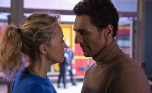 Hélène de Fougerolles et Tomer Sisley dans la saison 3 de « Balthazar ».