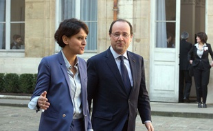 Najat Vallaud-Belkacem lors d'un meeting pour la Journée des droits de femmes
