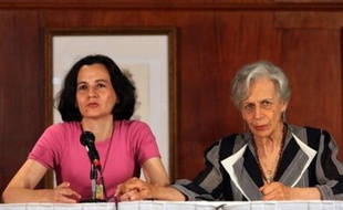 Les otages libérées, Clara Rojas et Consuelo Gonzalez, ont longuement évoqué sur des radios colombiennes les conditions très dures de détention que subissent aujourd'hui leurs compagnons d'infortune aux mains des Forces armées révolutionnaires de Colombie (Farc, guérilla marxiste).